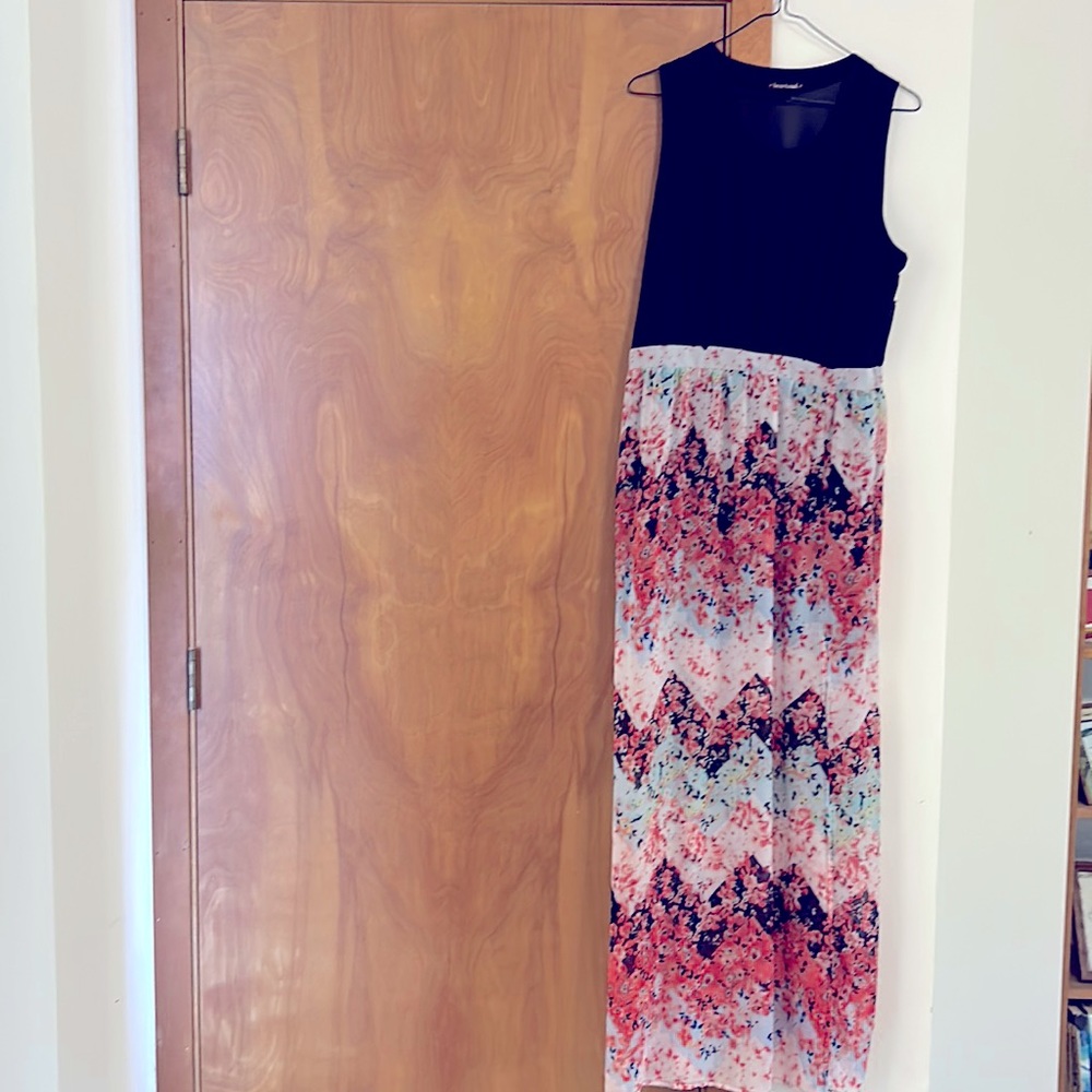Never worn dress! Like new condition